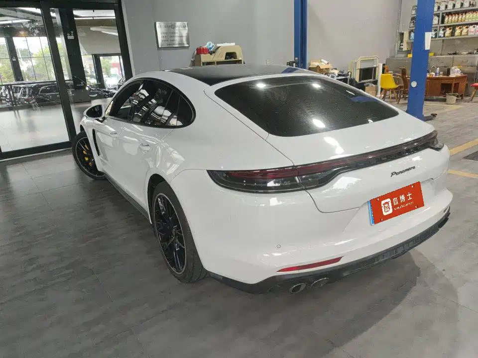 Porsche Panamera — миниатюра 3