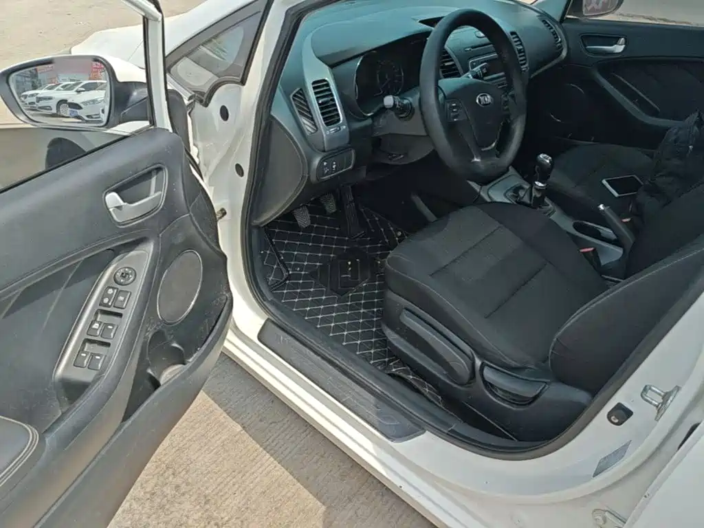 Kia K3 — миниатюра 16