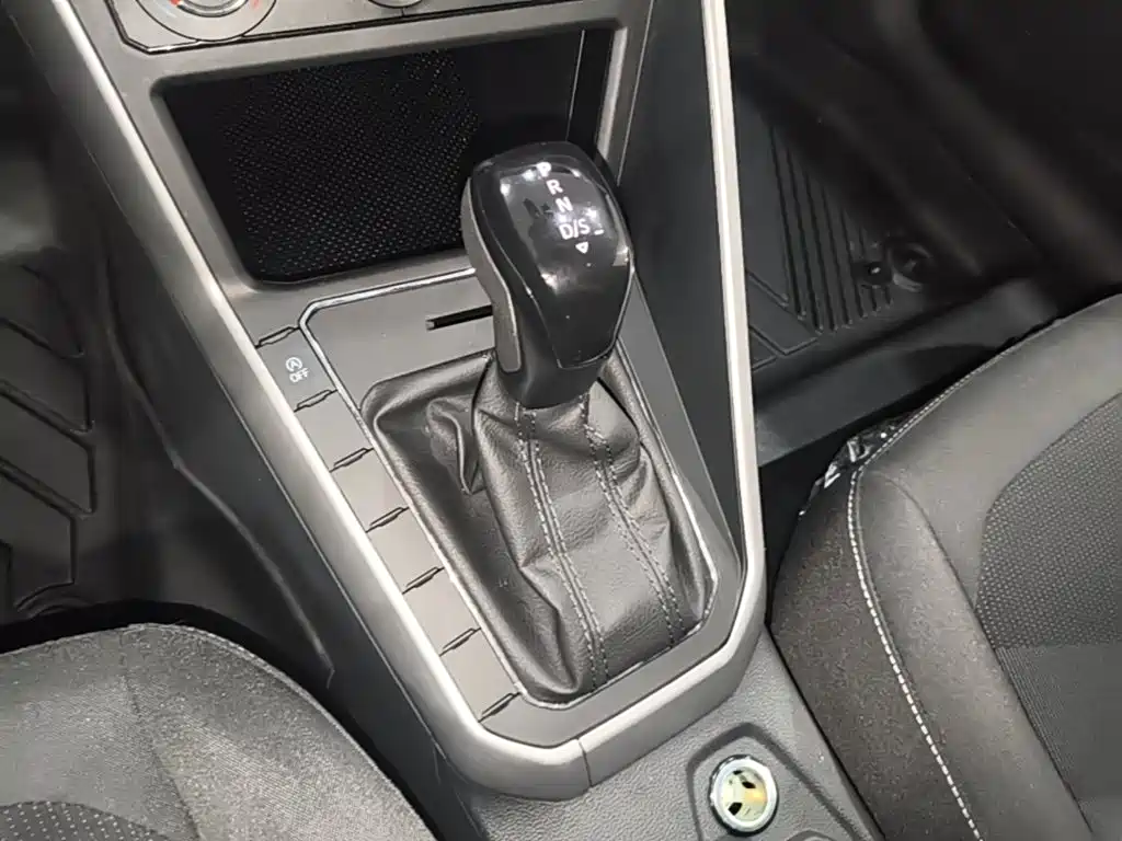 Volkswagen Polo — миниатюра 14