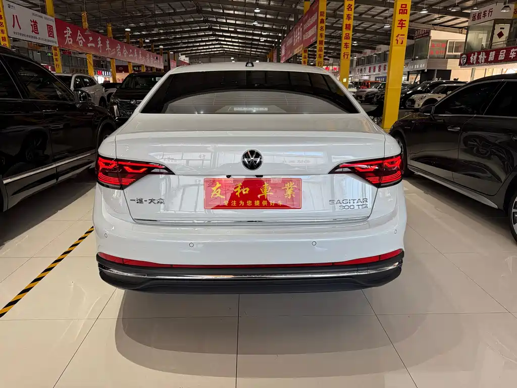 Volkswagen Sagitar — миниатюра 8