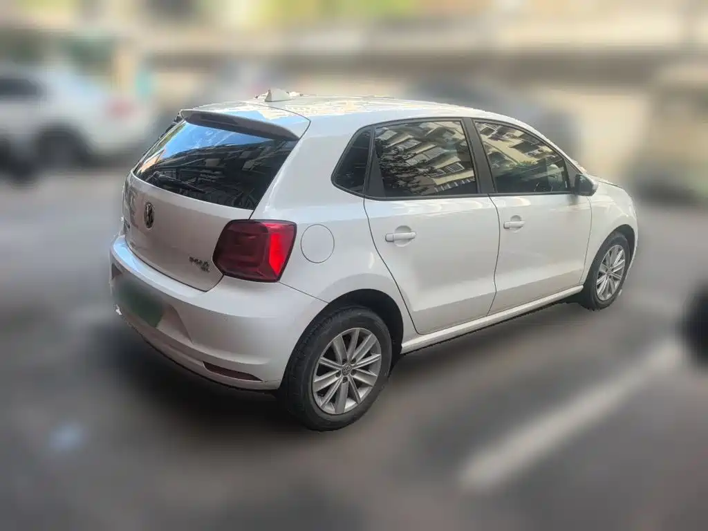 Volkswagen Polo — миниатюра 4