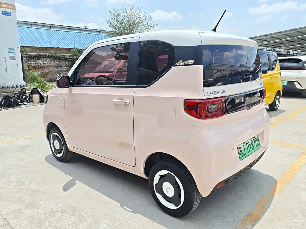 Wuling MINIEV — миниатюра 7