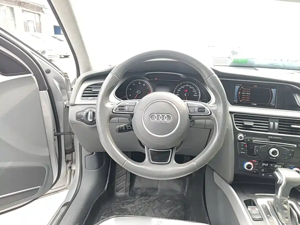 Audi A4L — миниатюра 11