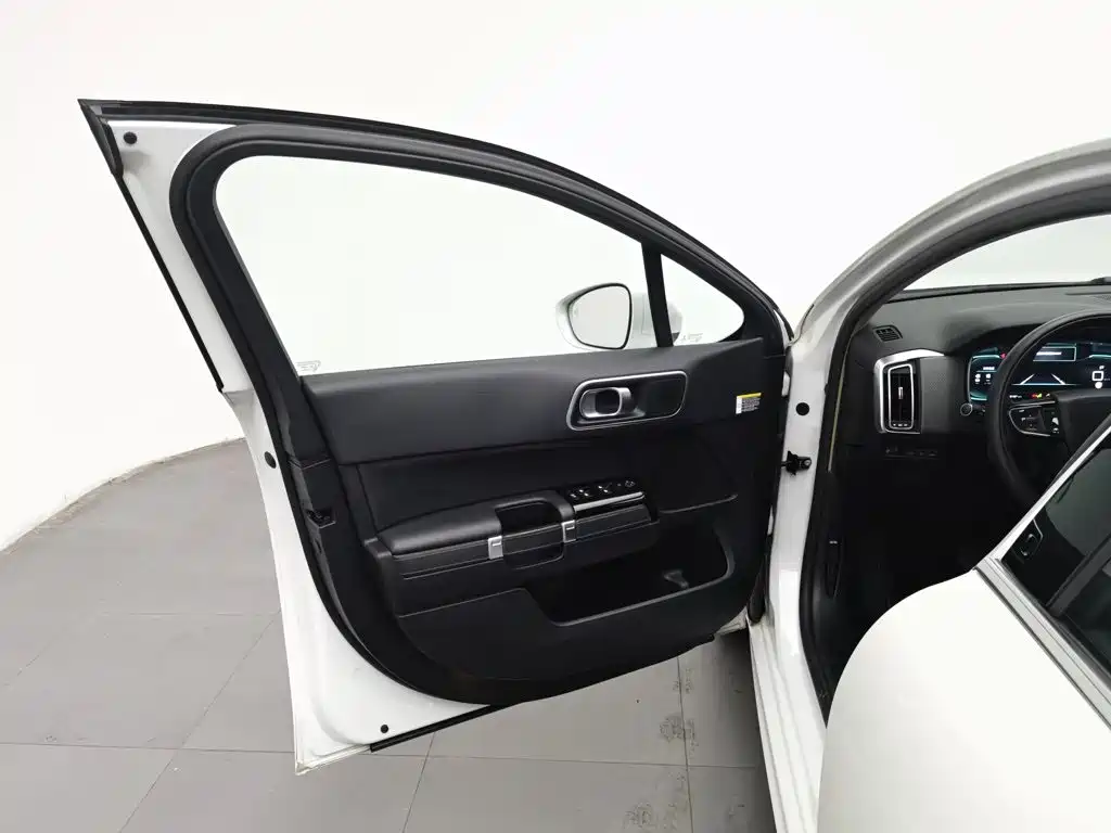 Citroen C6 — миниатюра 8