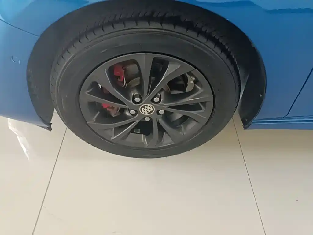 Buick Verano — миниатюра 23