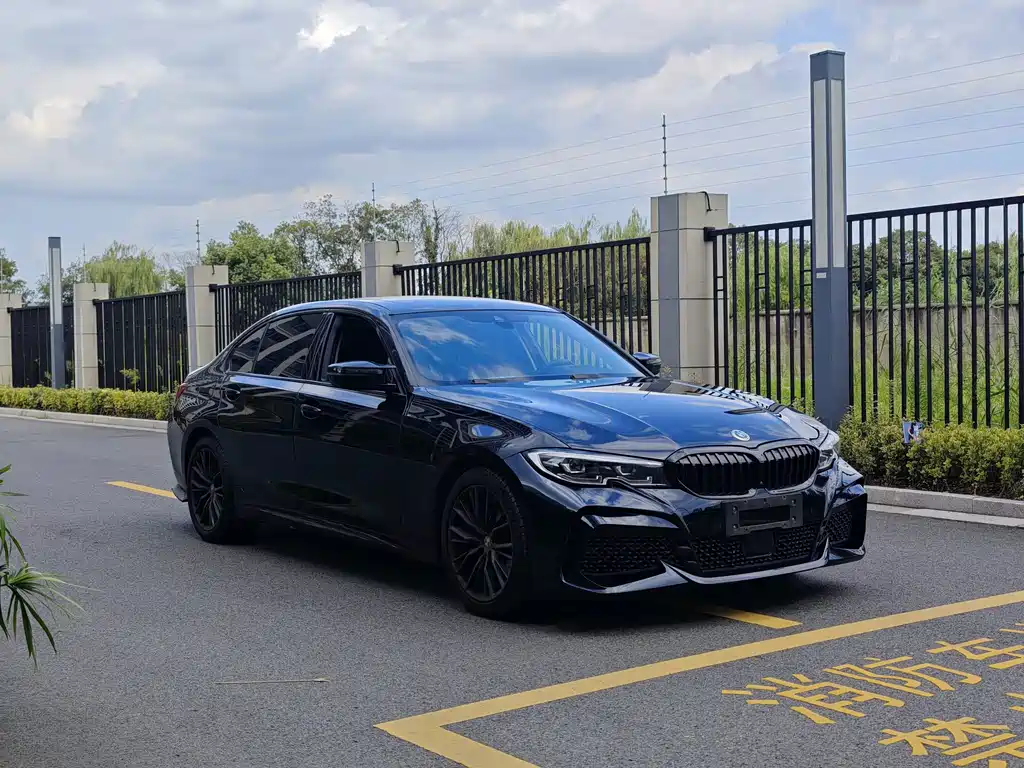 BMW 3 Series — миниатюра 3
