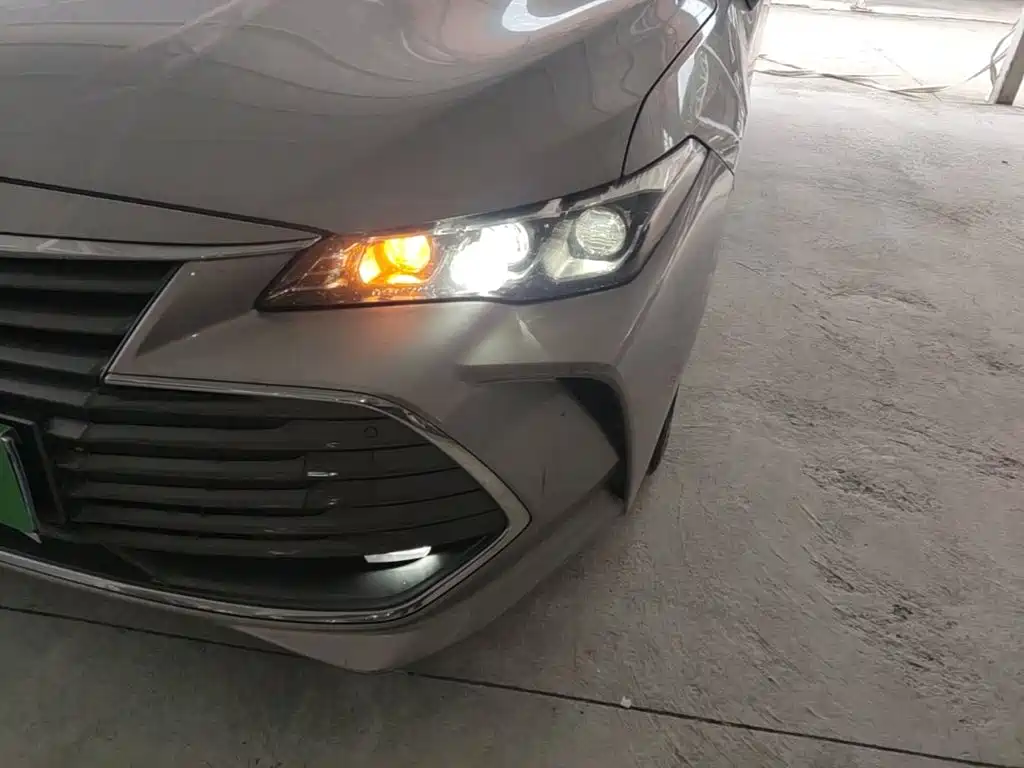Toyota Avalon — миниатюра 24