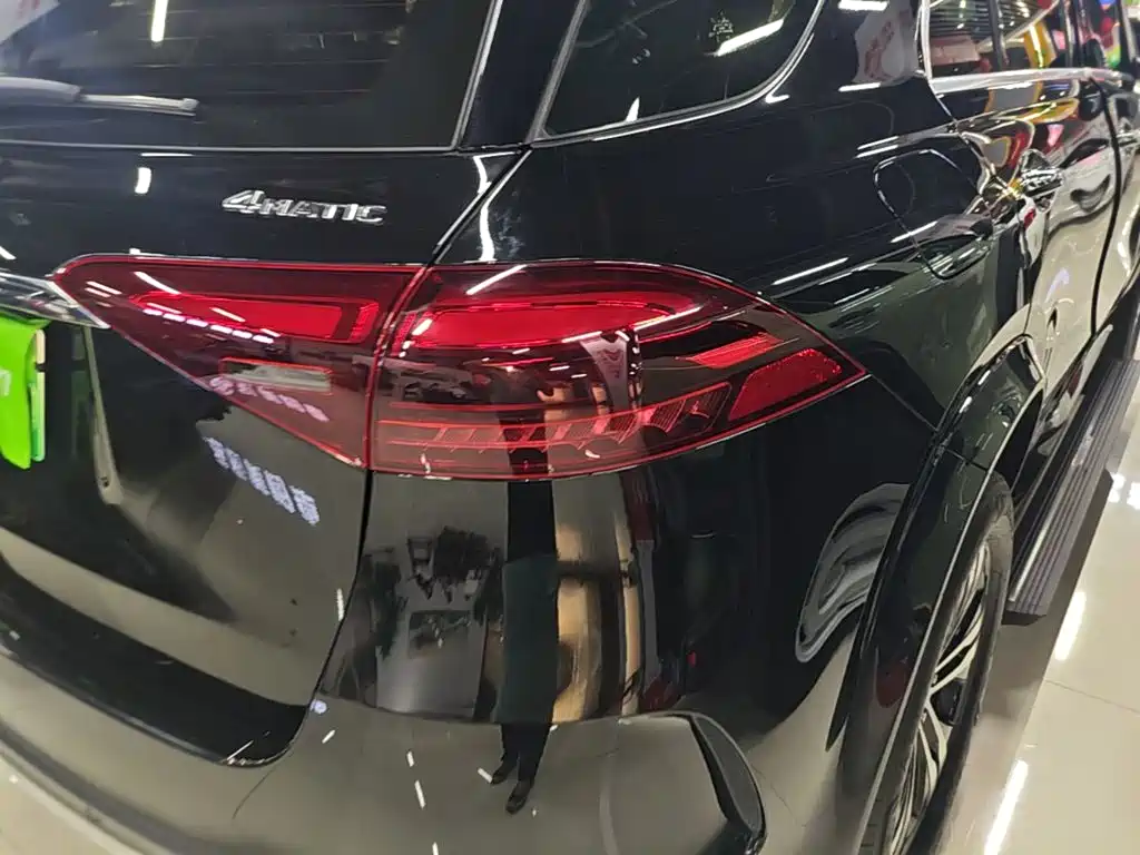 Mercedes-Benz GLE New Energy — миниатюра 8