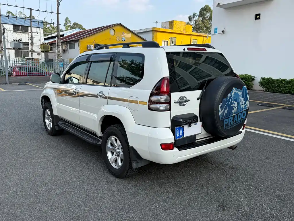 Toyota Prado (Import) — миниатюра 7