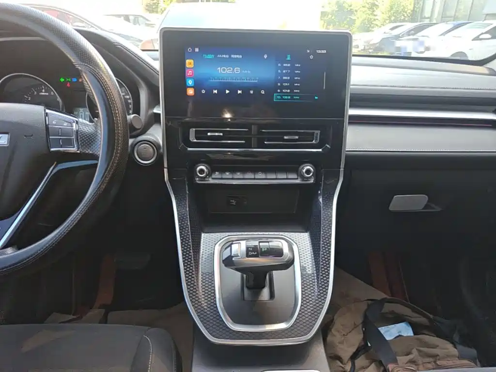 Haval M6 — миниатюра 13