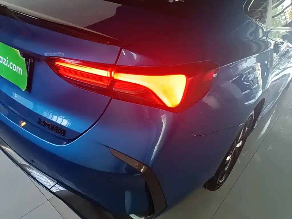 Buick Verano — миниатюра 8