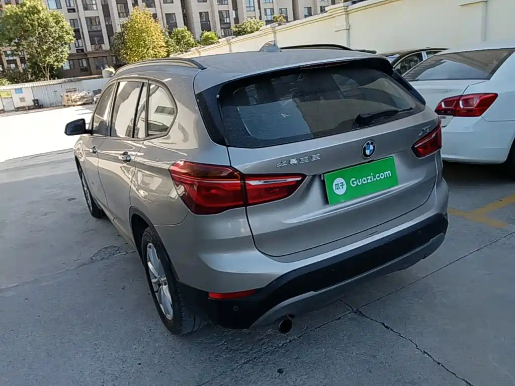 BMW X1 — миниатюра 5