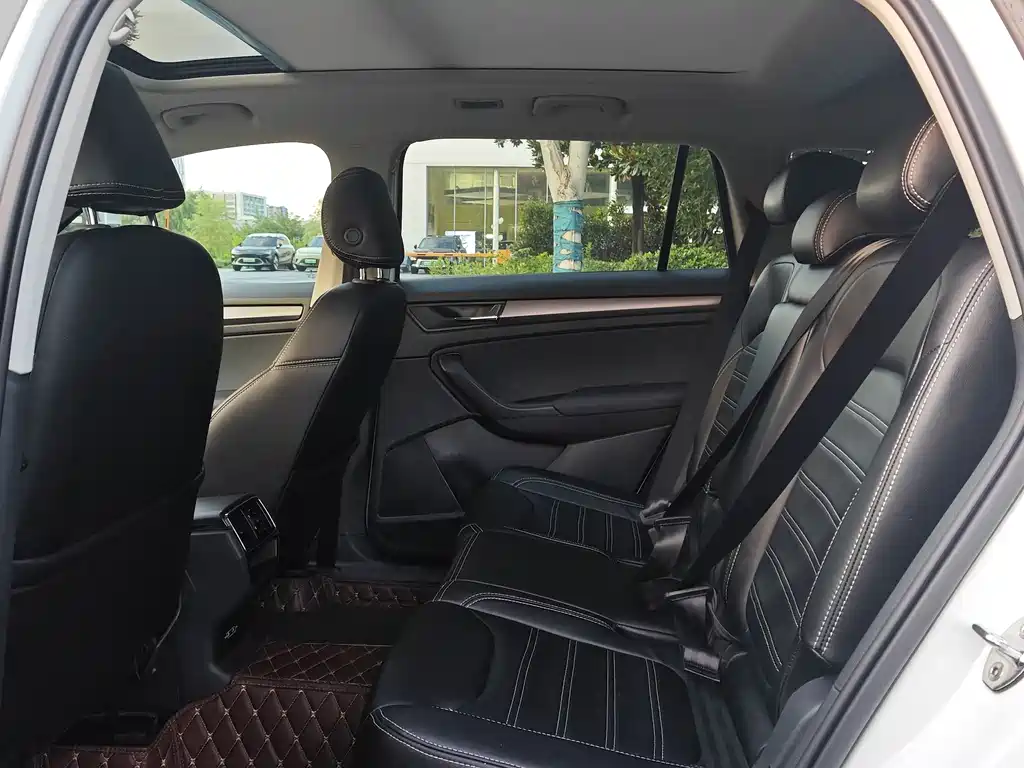 Skoda Kodiaq — миниатюра 5