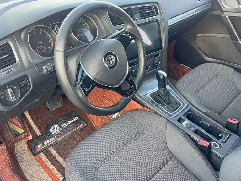Volkswagen Golf — миниатюра 3