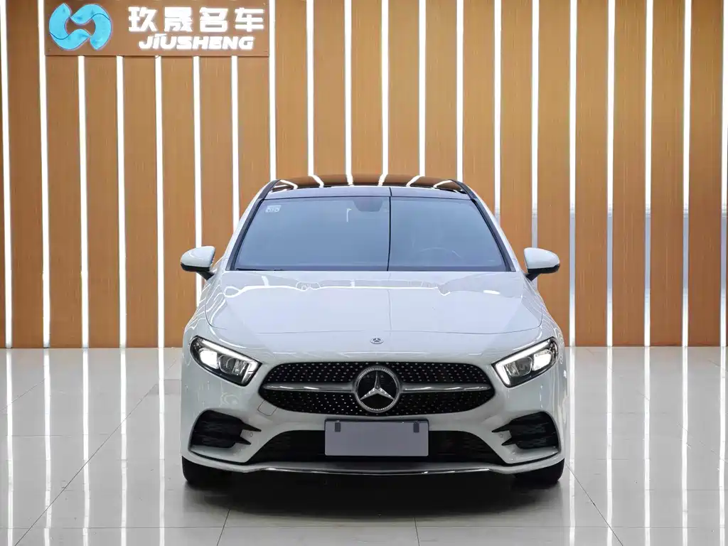 Mercedes-Benz A-Class — миниатюра 2