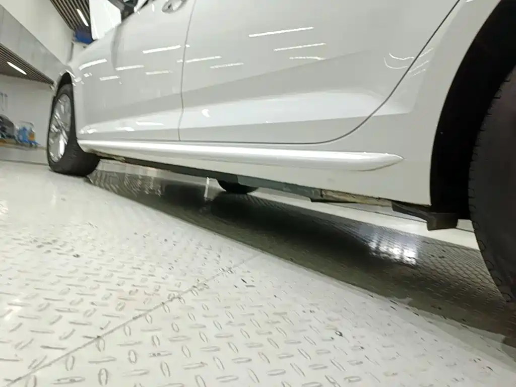 Audi A4L — миниатюра 22