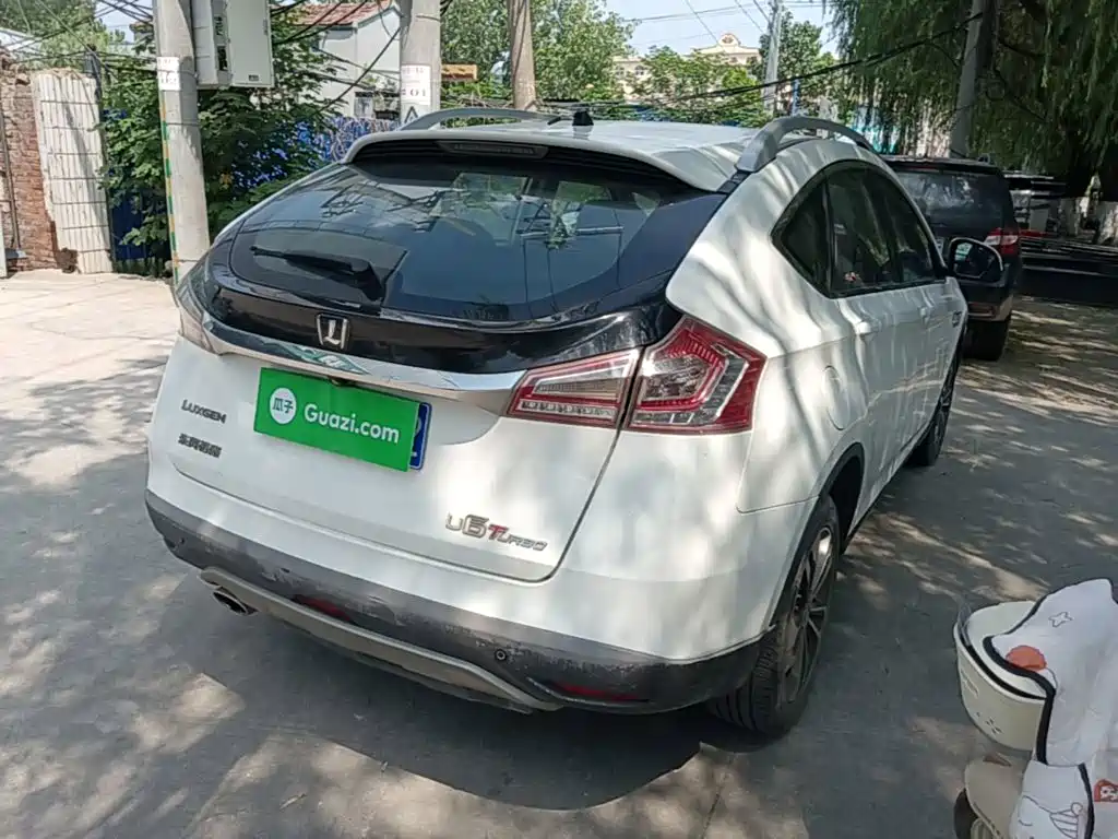 Luxgen U6 — миниатюра 7