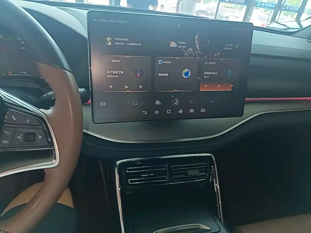 BYD Tang New Energy — миниатюра 13