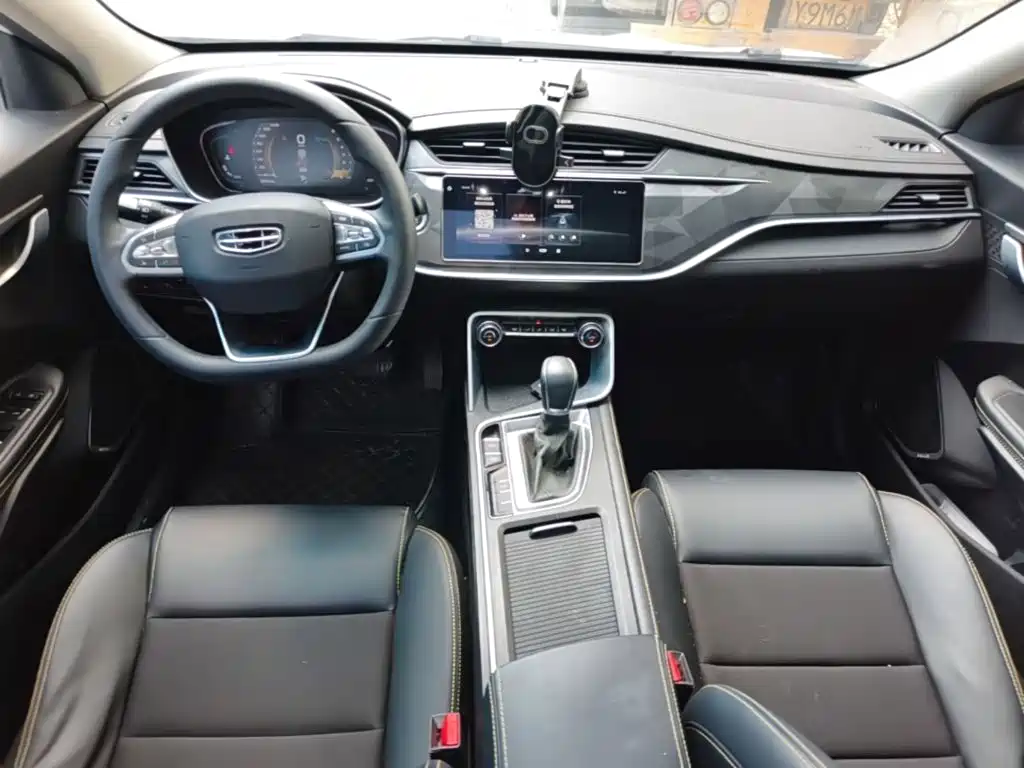 Geely Binrui — миниатюра 10