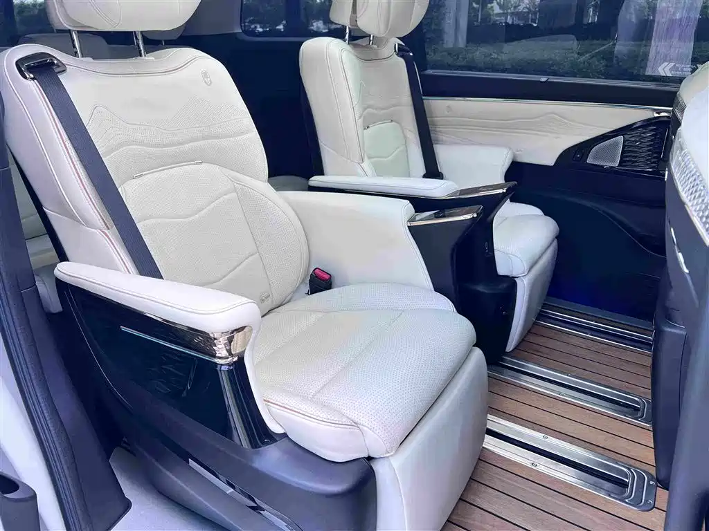 GAC Motor Trumpchi E9 — миниатюра 19