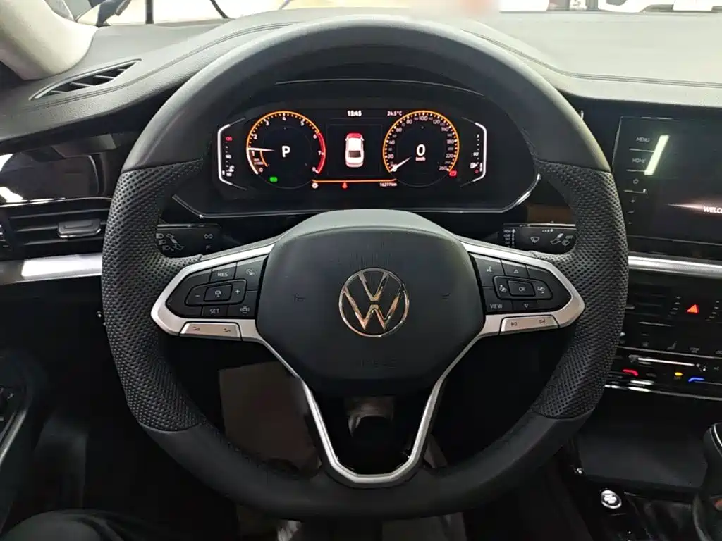 Volkswagen Passat — миниатюра 11
