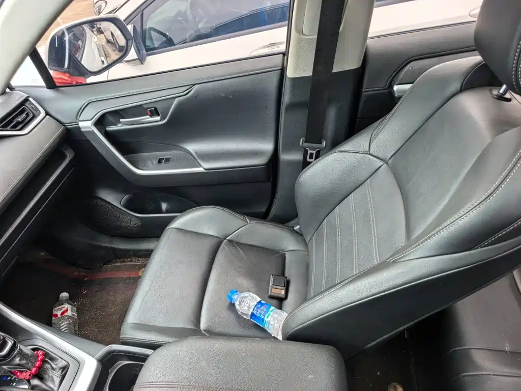Toyota Wildlander — миниатюра 11