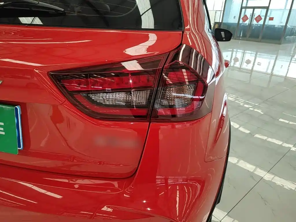 Geely Vision X3 — миниатюра 8