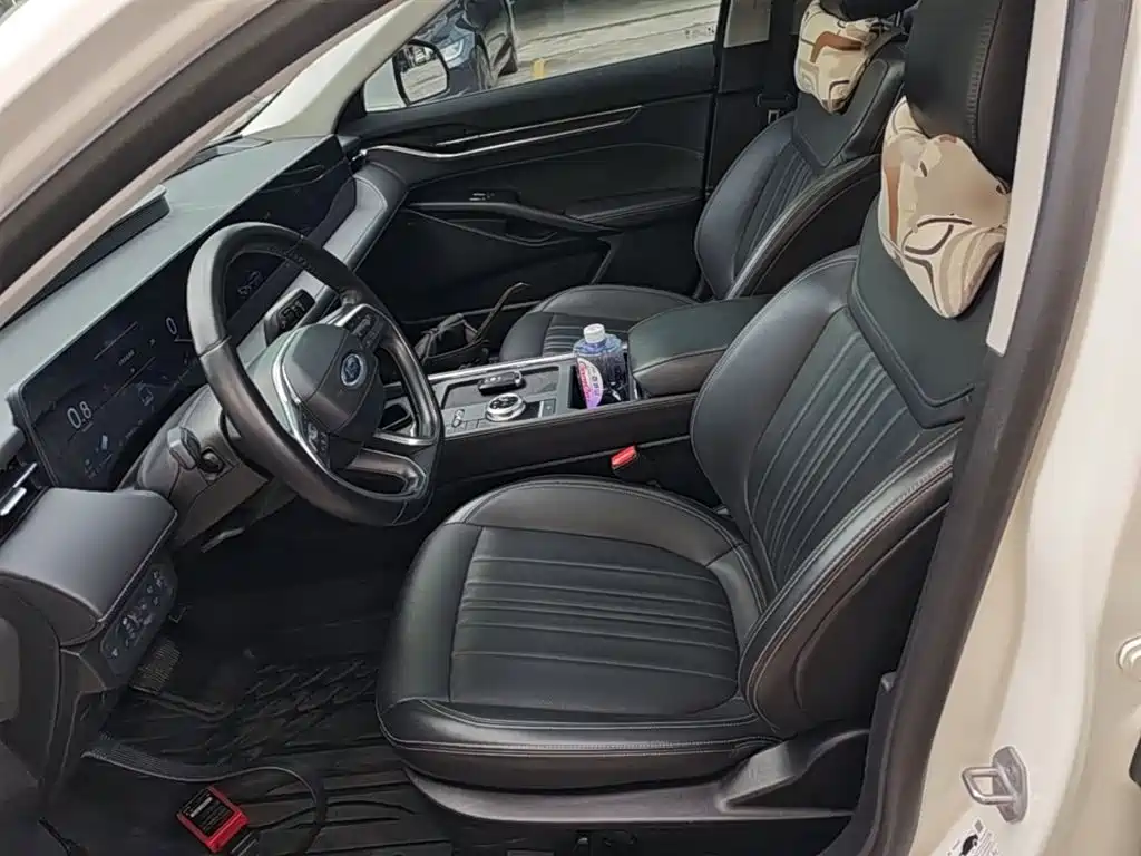 Ford Mondeo — миниатюра 15