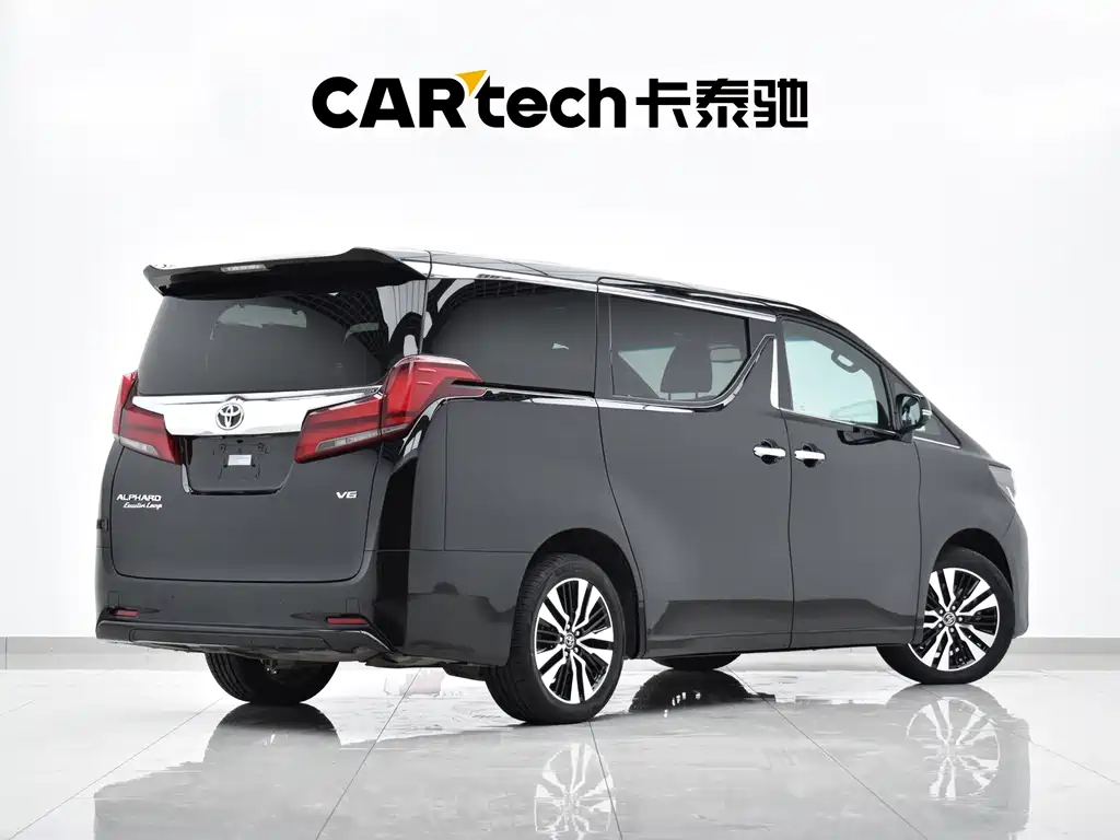 Toyota Alphard — миниатюра 25