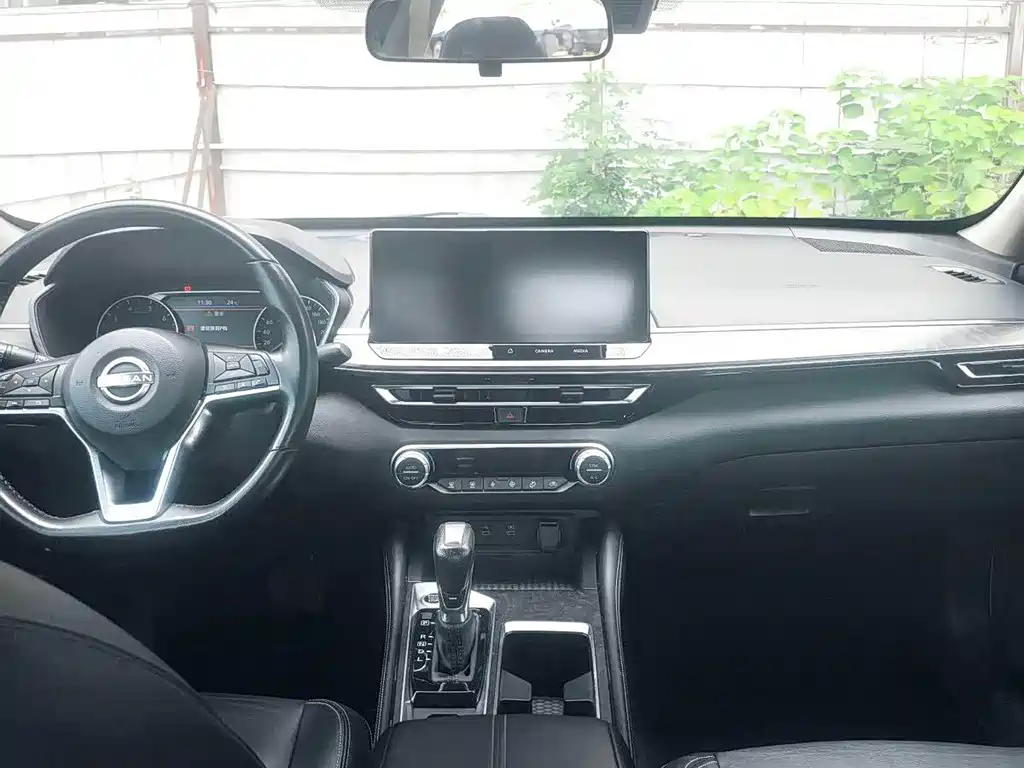 Nissan Teana — миниатюра 5