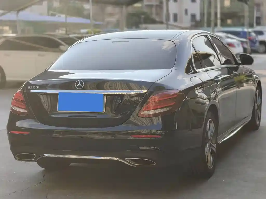 Mercedes-Benz E-Class E 2016 E 200 L Sport