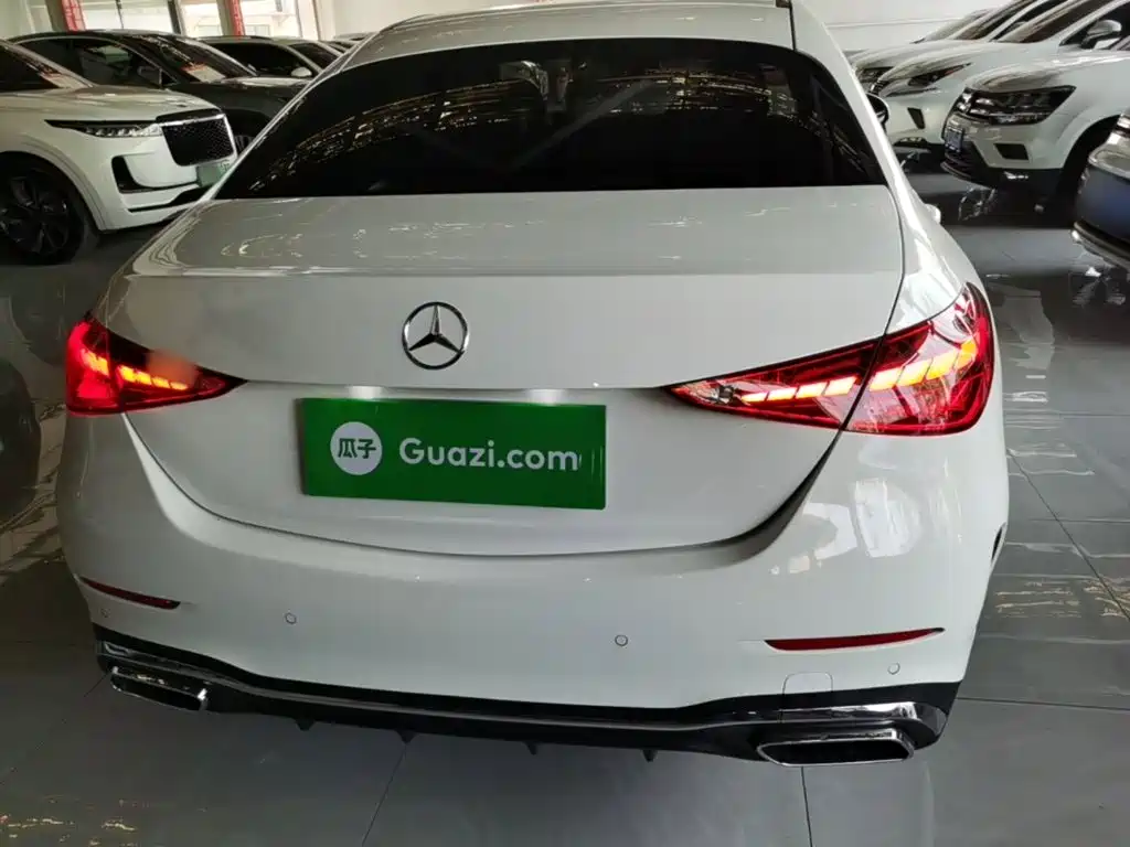 Mercedes-Benz C-Class — миниатюра 6