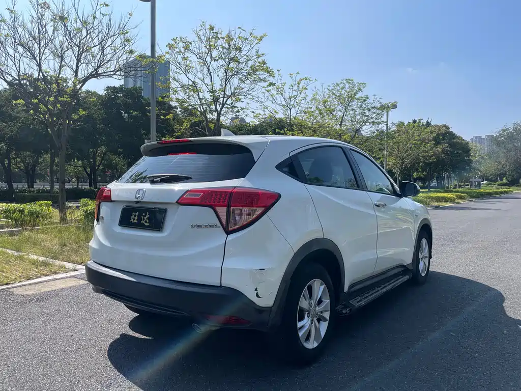 Honda Vezel — миниатюра 7