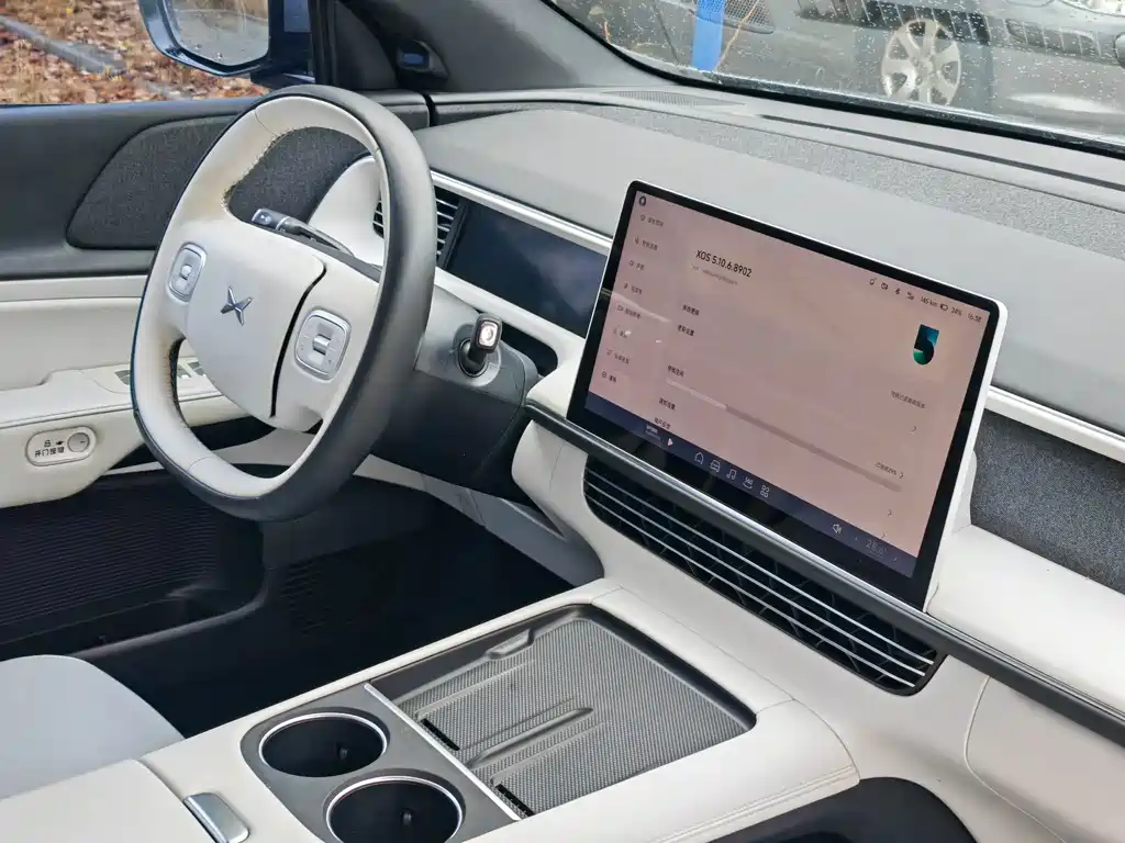XPeng G6 — миниатюра 11