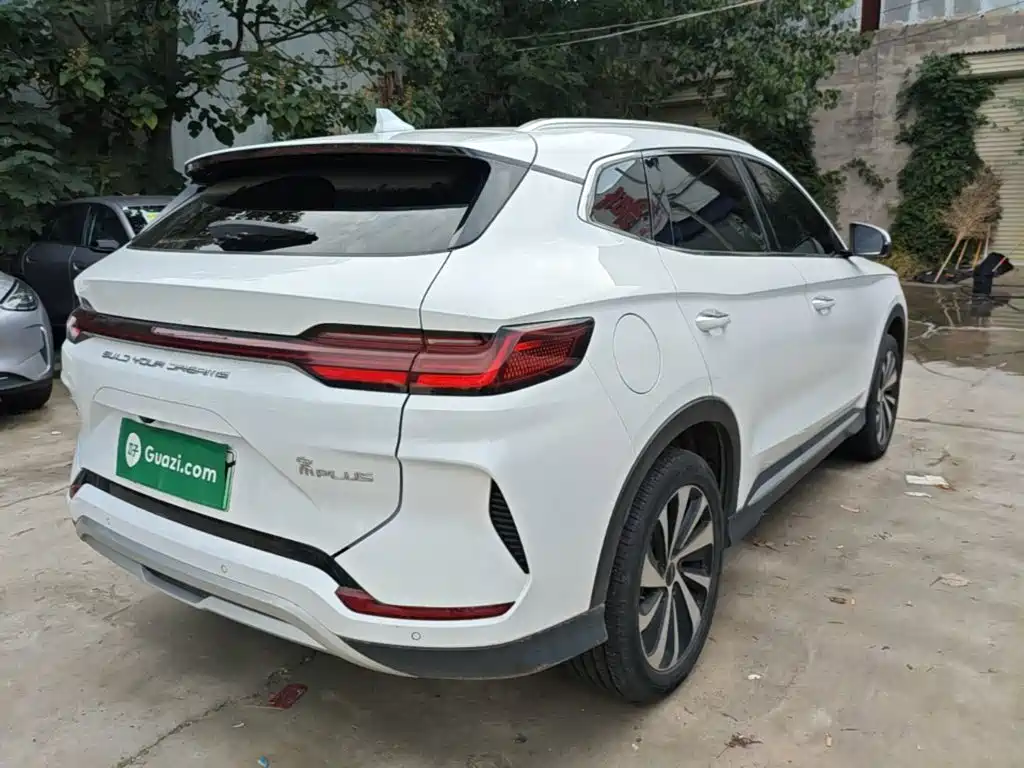 BYD PLUS New Energy — миниатюра 7