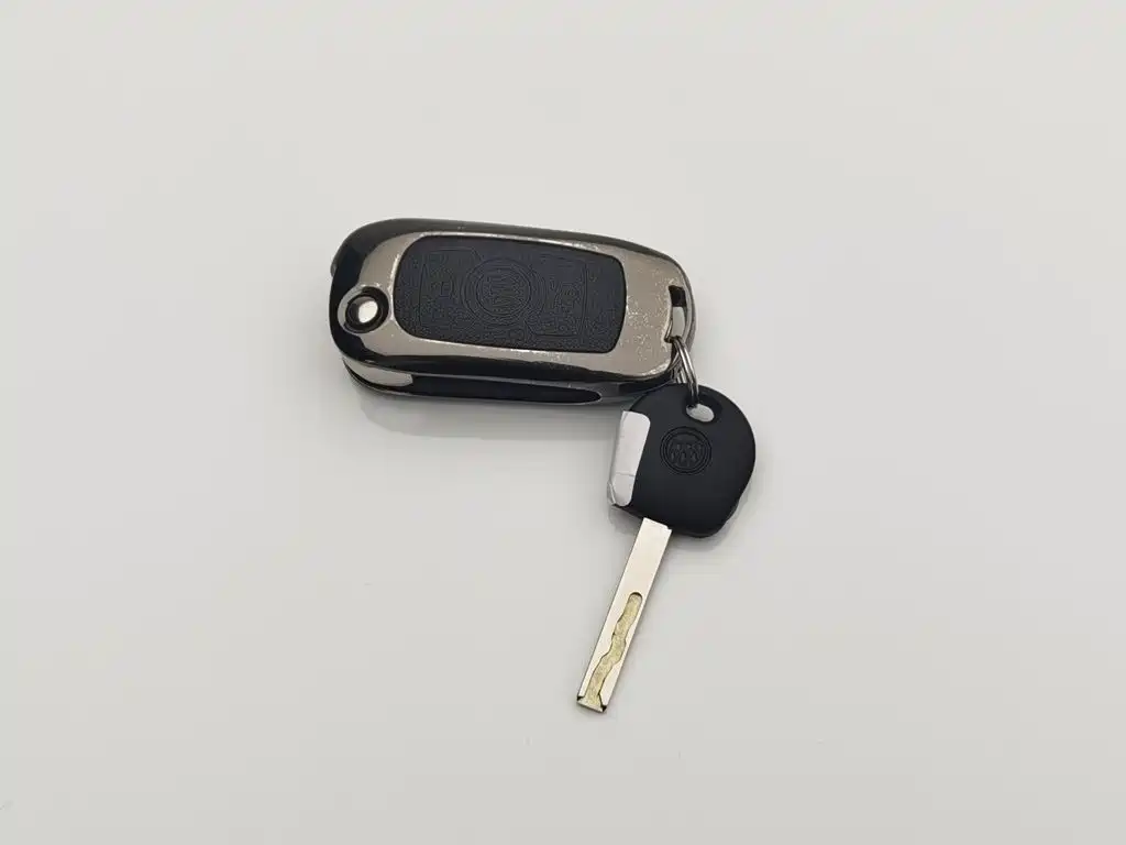 Buick Verano — миниатюра 19