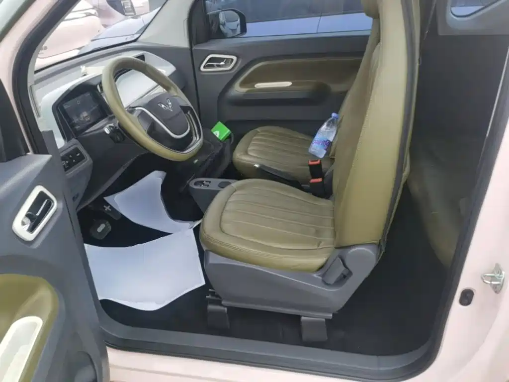Wuling MINIEV — миниатюра 15