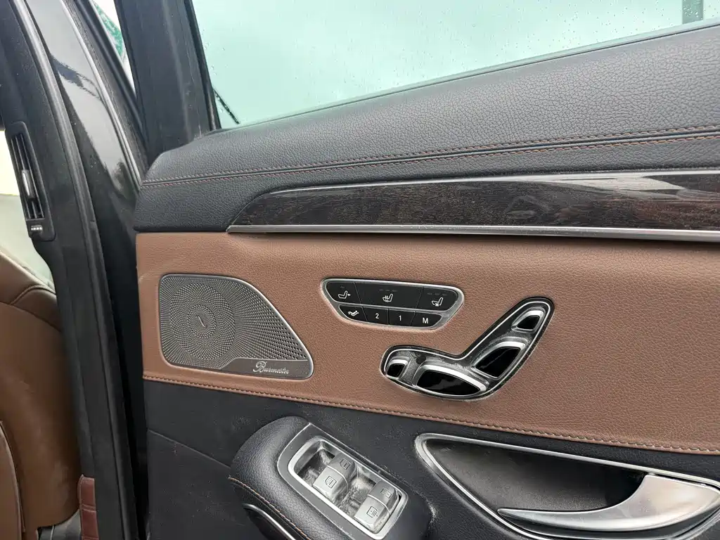 Mercedes-Benz S-Class — миниатюра 10