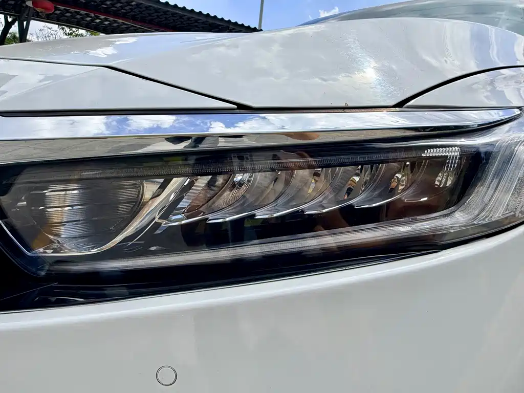 Honda Accord — миниатюра 16