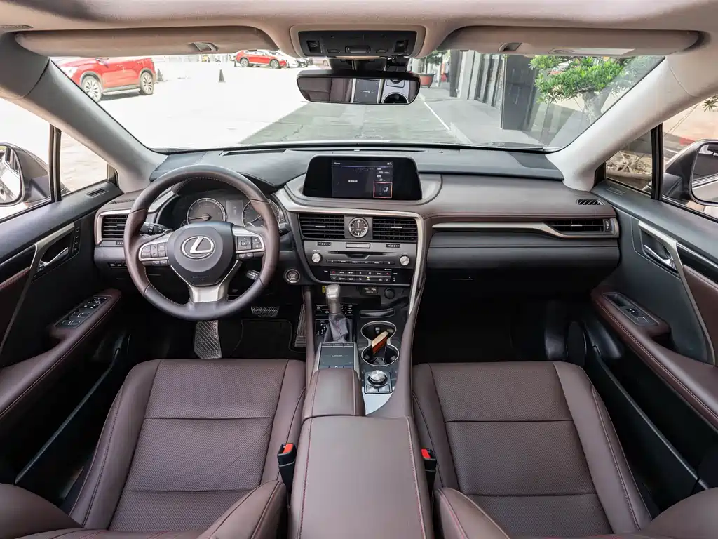 Lexus RX — миниатюра 13
