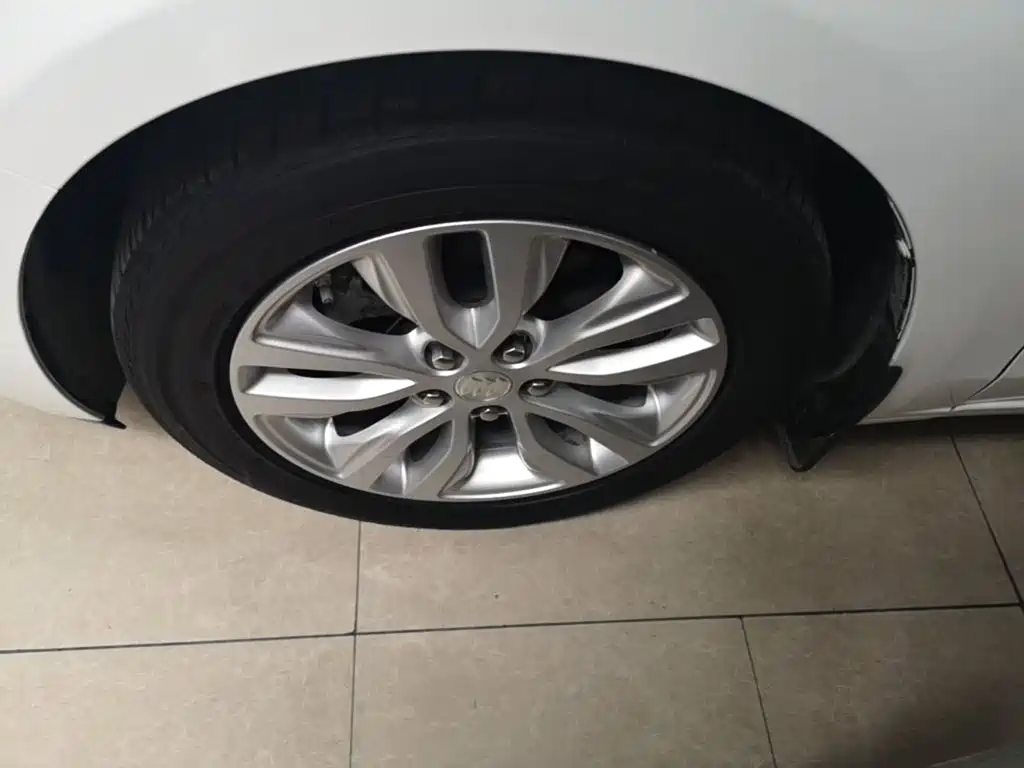 Buick Excelle — миниатюра 25