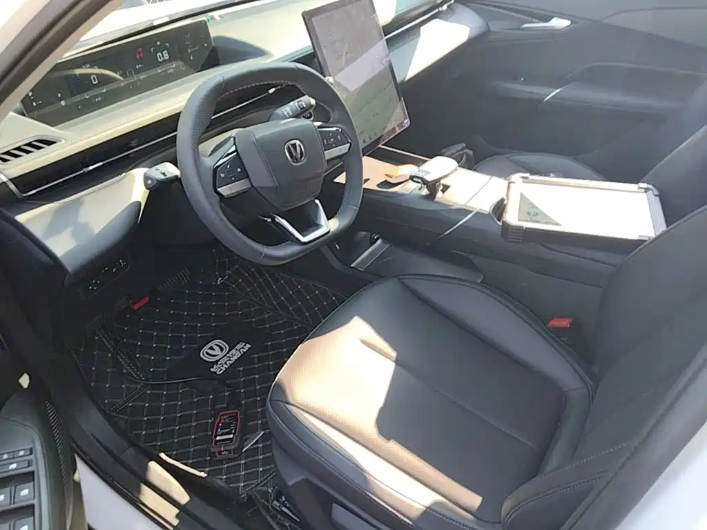 Changan Eado — миниатюра 15
