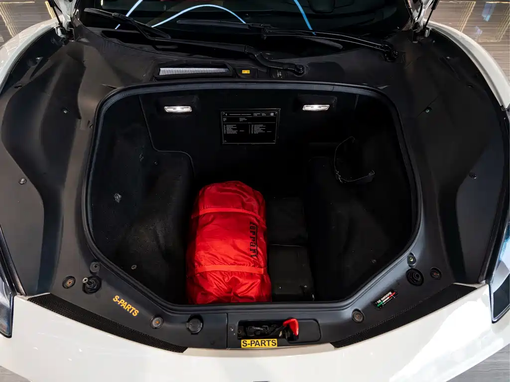 Ferrari 488 — миниатюра 9