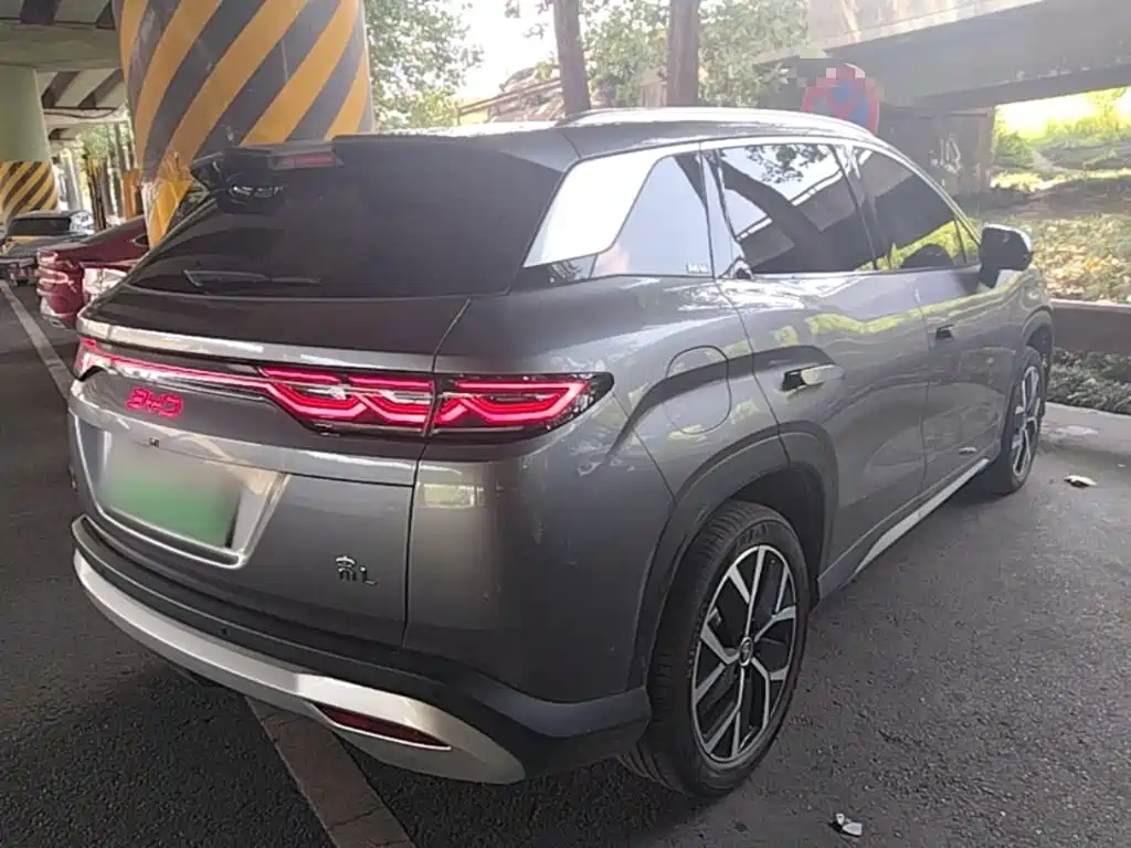 BYD L DM-i — миниатюра 7
