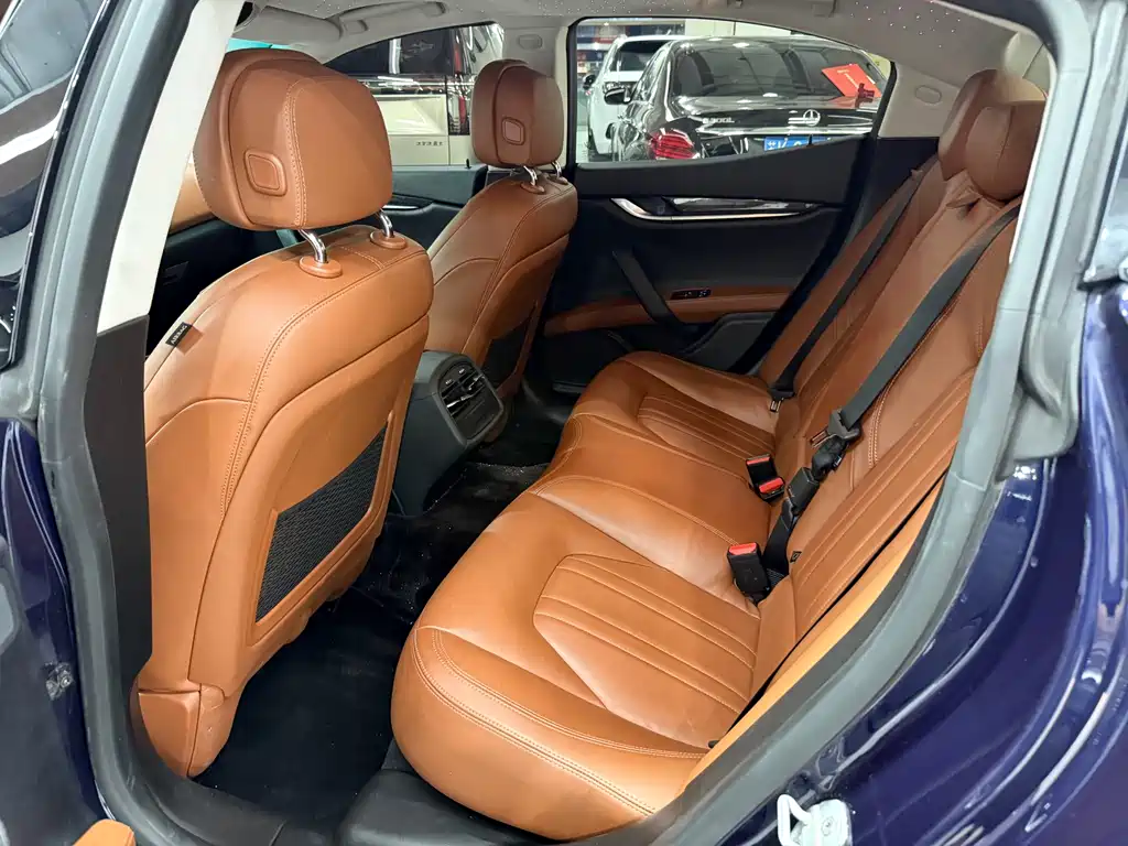 Maserati Ghibli 3.0T Standard Edition, фото 8