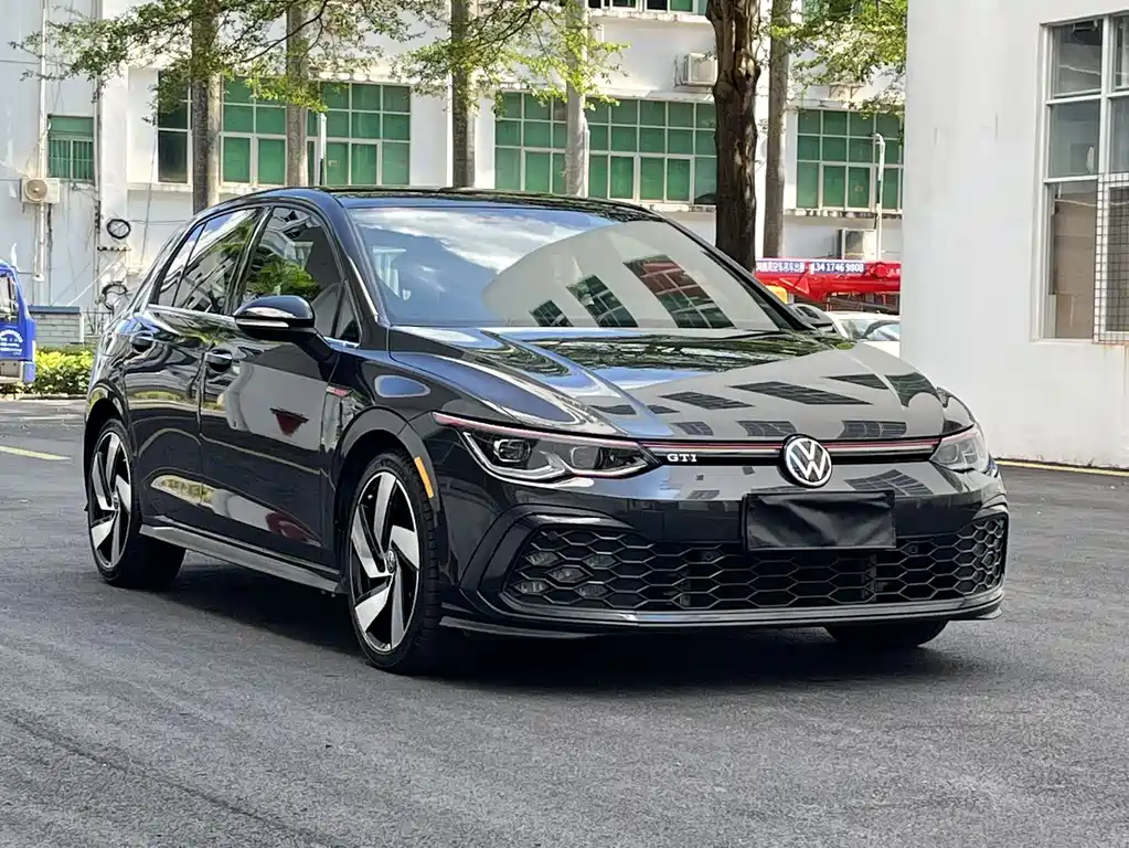 Volkswagen Golf GTI — миниатюра 3