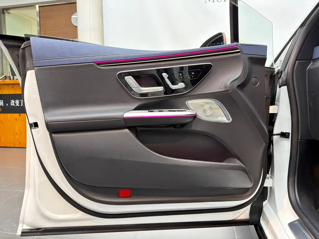 Mercedes-Benz EQE — миниатюра 14