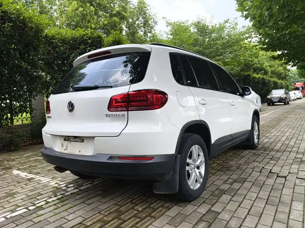 Volkswagen Tiguan — миниатюра 7