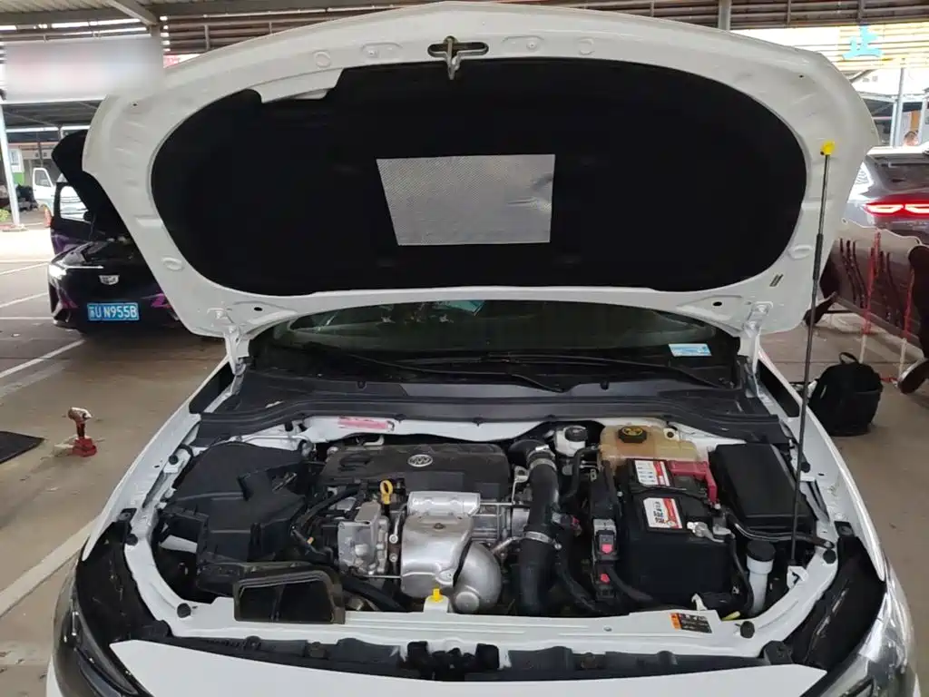 Buick Excelle — миниатюра 20