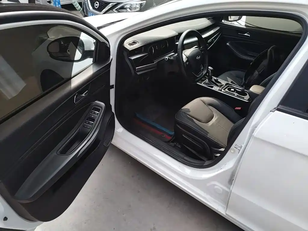 Chery Arrizo 5 — миниатюра 16